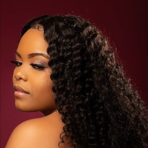 Meet your Posher, Alexus